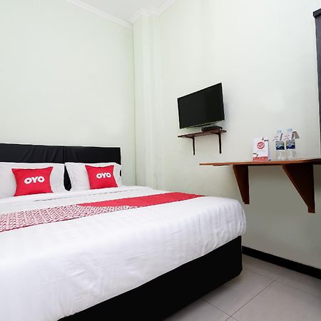 Oyo 1815 Gatsu Residence Semarang Ngoại thất bức ảnh