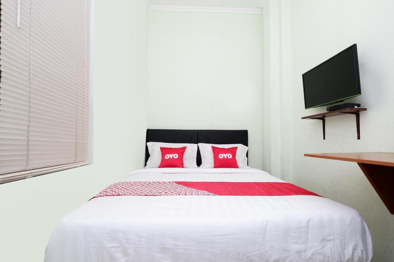 Oyo 1815 Gatsu Residence Semarang Ngoại thất bức ảnh