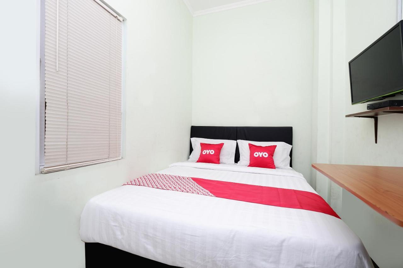 Oyo 1815 Gatsu Residence Semarang Ngoại thất bức ảnh