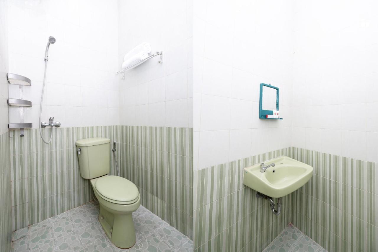 Oyo 1815 Gatsu Residence Semarang Ngoại thất bức ảnh